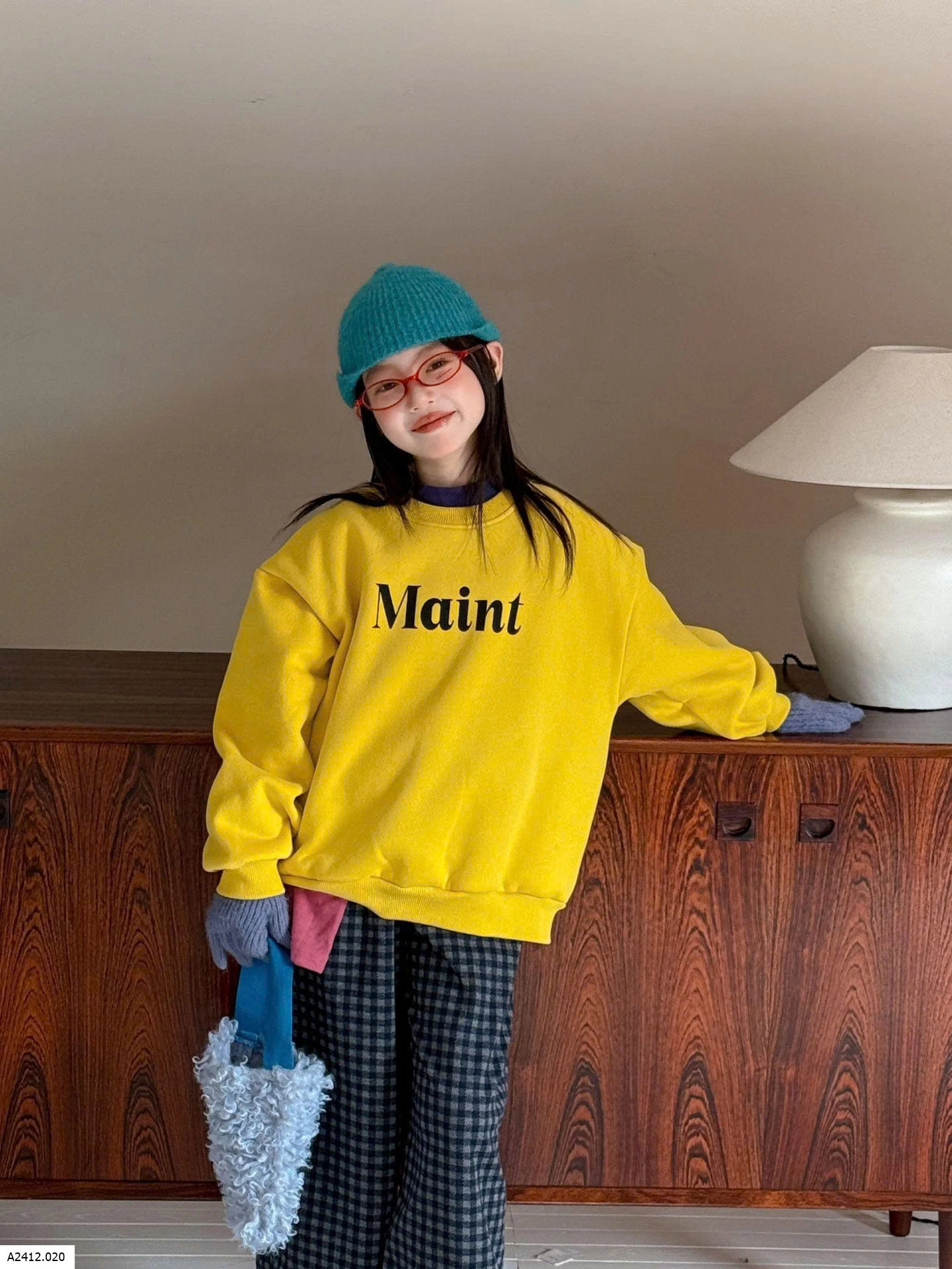 ÁO NỈ VÀNG IN CHỮ Giá sỉ 180k