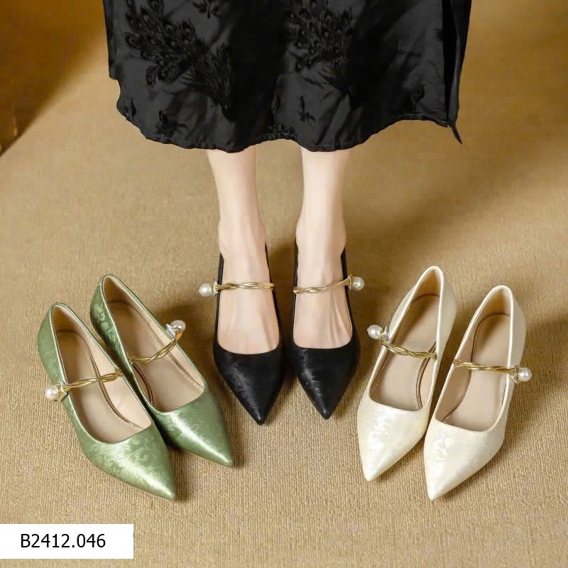 GIÀY CAO GÓT MŨI NHỌN NỮ  Giá sỉ 150k