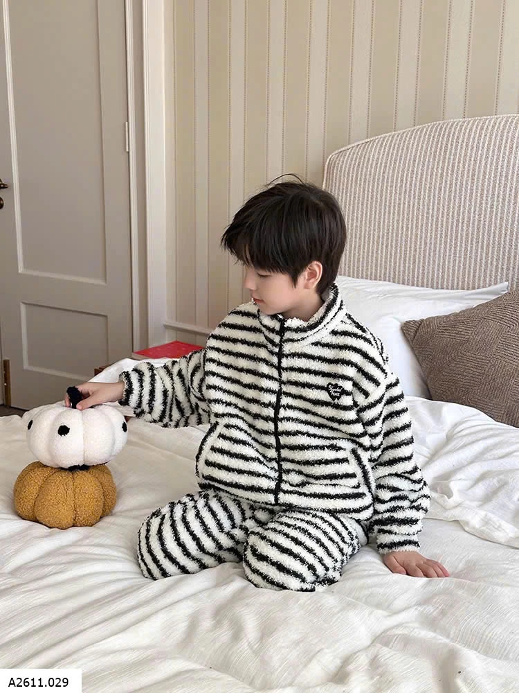 BỘ NGỦ LÔNG KẺ NGANG MÙA ĐÔNG AMBB    Giá sỉ 90-150: 259k  sz 160: 280k  sz 170: 305k 