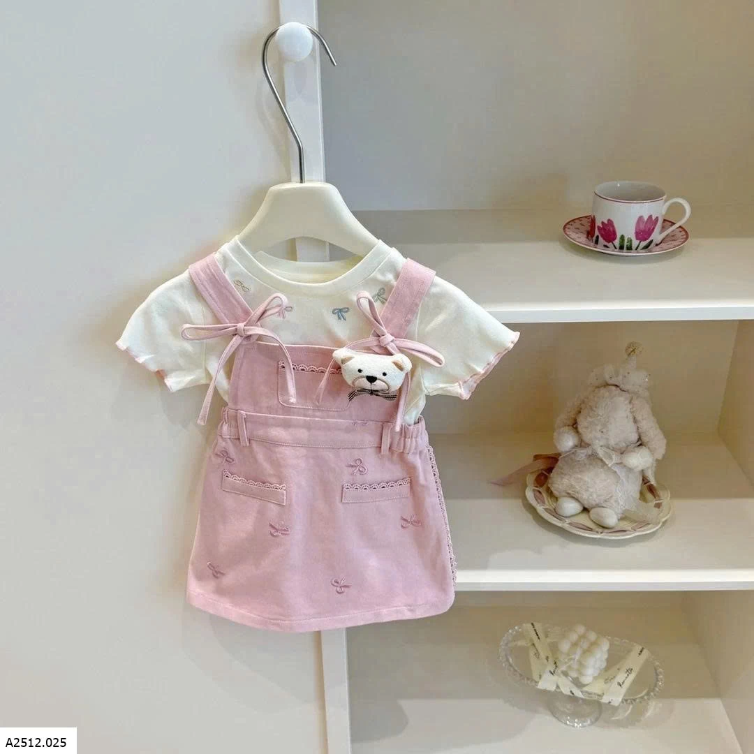 Áo thun tay bồng thêu hình trái tim và quần yếm denim mềm mại cho bé gái  Giá sỉ 171k