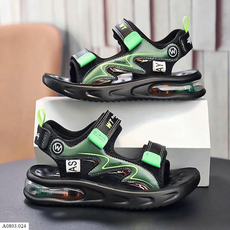 SANDAL BÉ TRAI PHỐI MẦU     Sỉ 120k