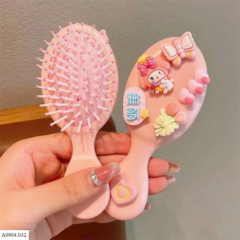 LƯỢC MASSAGE MINI      Sỉ 20k/ 1 chiếc ( bán từ 2 chiếc)