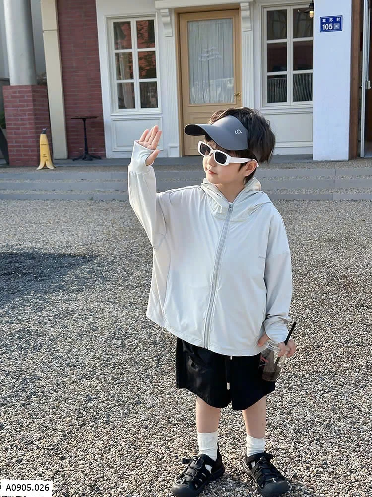 ÁO CHỐNG NẮNG CHO BÉ TRAI AMBB  Sỉ giá  sz 90-150: 174k sz 160: 189k 