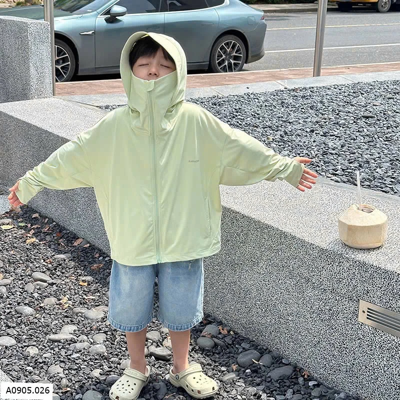 ÁO CHỐNG NẮNG CHO BÉ TRAI AMBB  Sỉ giá  sz 90-150: 174k sz 160: 189k 