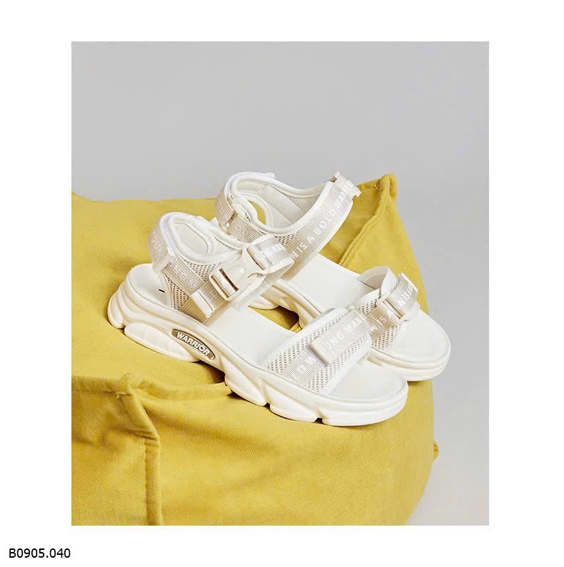 SANDAL ĐẾ CAO WARRIOR  Sỉ 250k