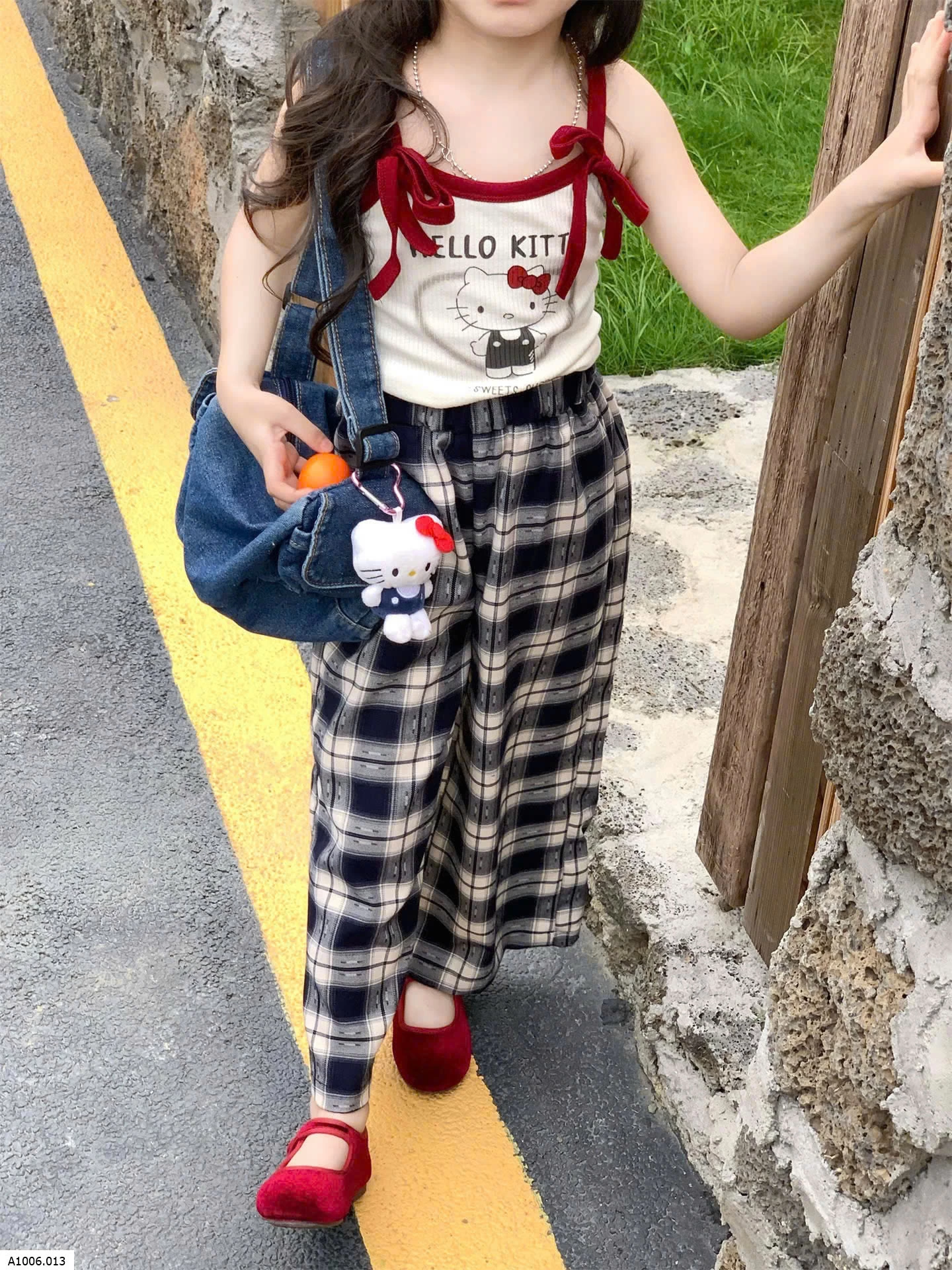 ÁO 2 DÂY MIX SUÔNG KẺ   Sỉ  giá  áo: 89k  quần: 129k 