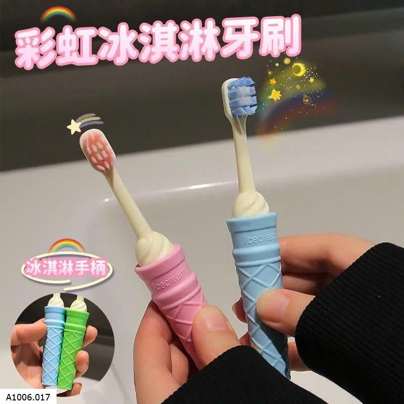 SET 3 BÀN CHẢI ĐÁNH RĂNG    Sỉ giá 27k