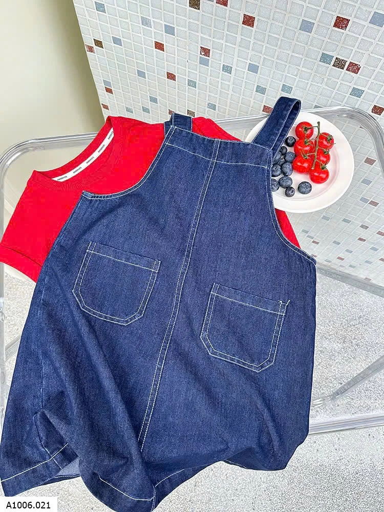 yếm jean mix áo thun  Sỉ Giá: Yếm: 90-150: 147k / 160: 158k / 170: 169k Áo: 90-150: 85k / 160: 92k / 170: 99k