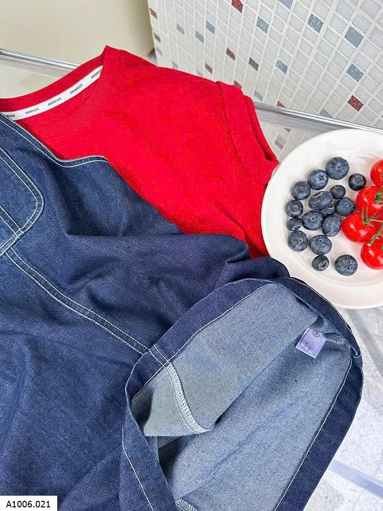 yếm jean mix áo thun  Sỉ Giá: Yếm: 90-150: 147k / 160: 158k / 170: 169k Áo: 90-150: 85k / 160: 92k / 170: 99k