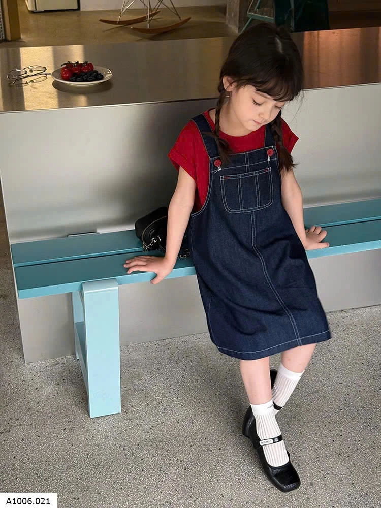 yếm jean mix áo thun  Sỉ Giá: Yếm: 90-150: 147k / 160: 158k / 170: 169k Áo: 90-150: 85k / 160: 92k / 170: 99k