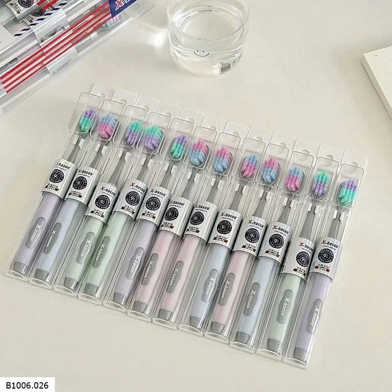   HỘP 12 BÀN CHẢI    Sỉ 80k/1 set 12 chiếc