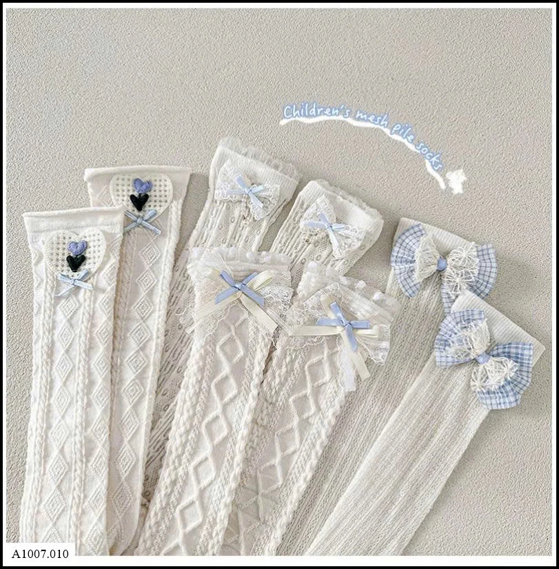   SET 4 ĐÔI TẤT REN CỔ CAO   Sỉ giá  85k/1 set 4 đôi mix màu
