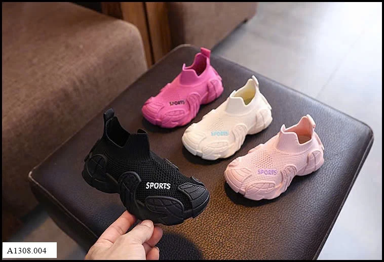 GIÀY CỔ CHUN CHO BÉ   Giá sỉ sz 26-31: 109k  sz 32-37: 118k 