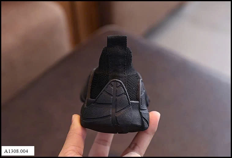 GIÀY CỔ CHUN CHO BÉ   Giá sỉ sz 26-31: 109k  sz 32-37: 118k 