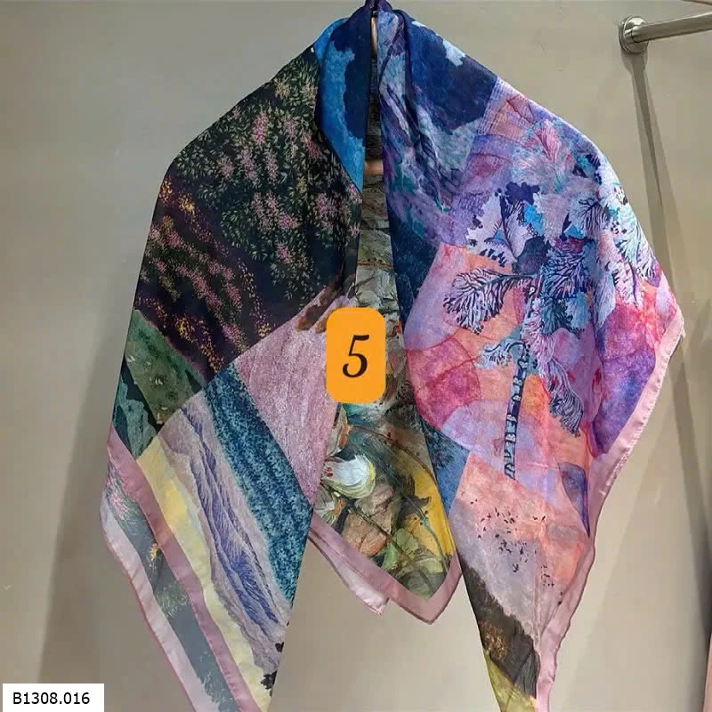Khăn mix đồ siêu xinh  Giá sỉ 59k