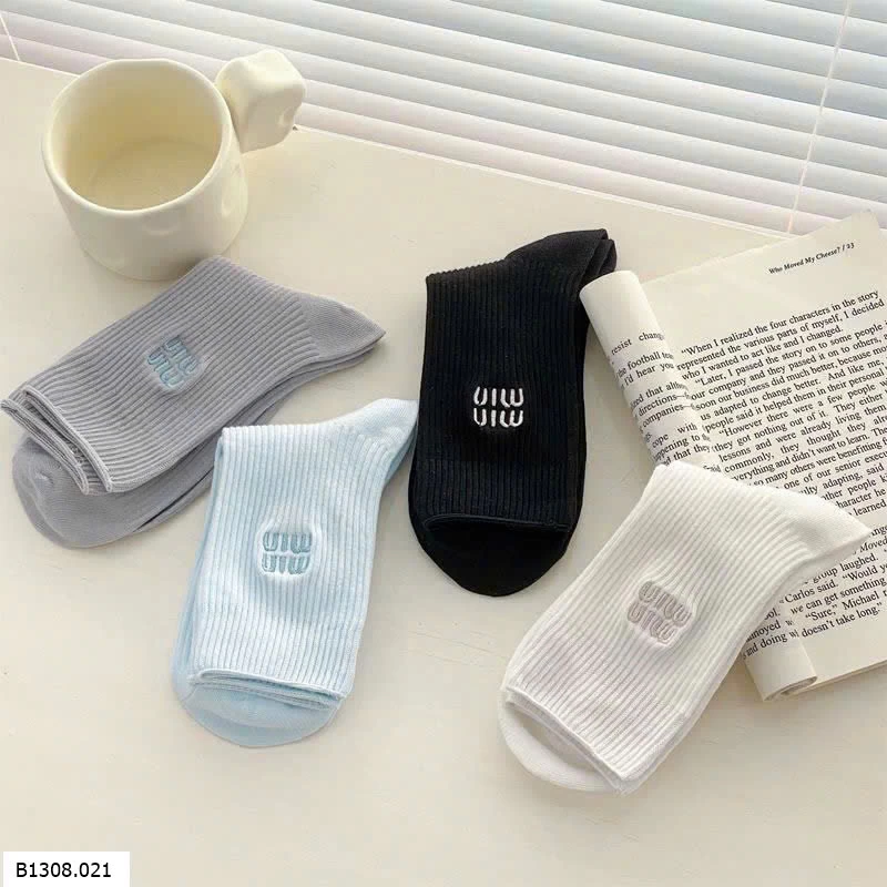 SET 8 ĐÔI TẤT MINMIN   Giá sỉ 51k/1 set 8 ĐÔI