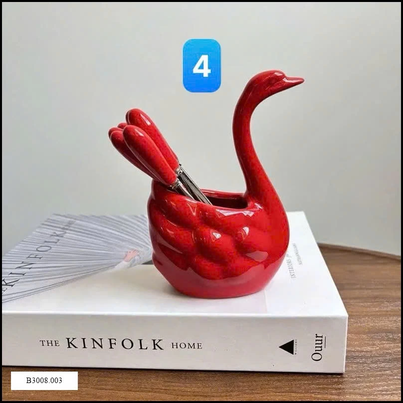 Khay thiên nga kèm 6 nĩa   Giá sỉ  70k/set