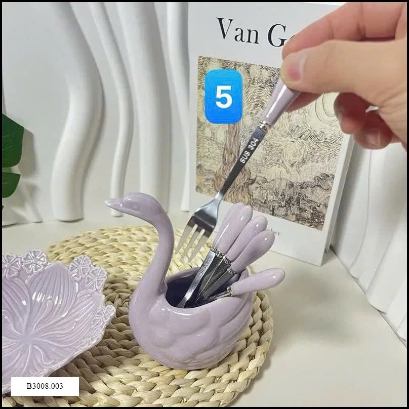 Khay thiên nga kèm 6 nĩa   Giá sỉ  70k/set