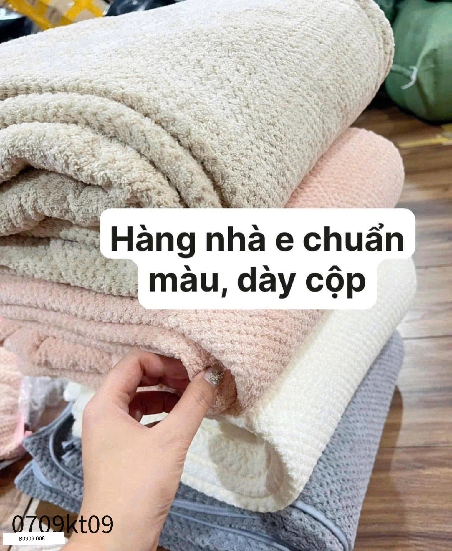 COMBO 4C KHĂN TẮM SAN HÔ   Giá sỉ 48k/chiếc