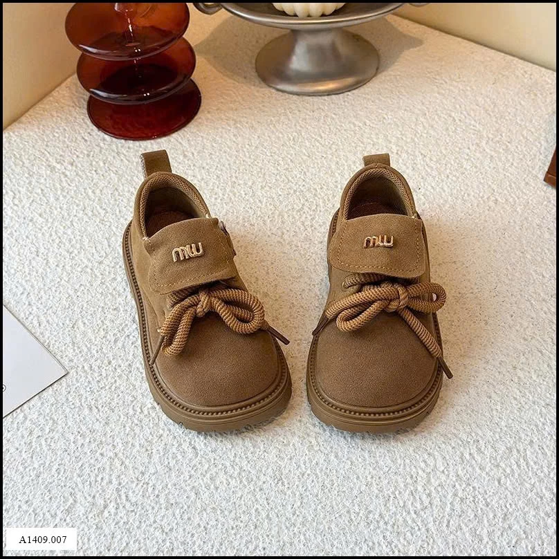 GIÀY DA LỘN DÂY BUỘC CHO BÉ Giá sỉ  sz 21-30: 138k  Sz 31-35: 146k 