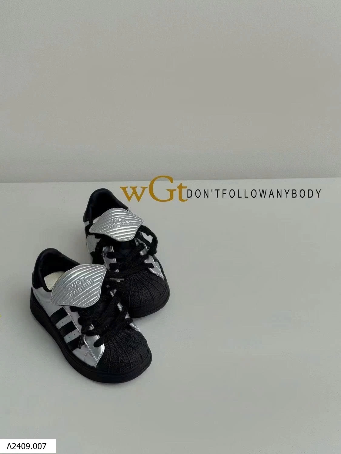 Giày thể thao mũi sò cho bé   Giá sỉ 155k