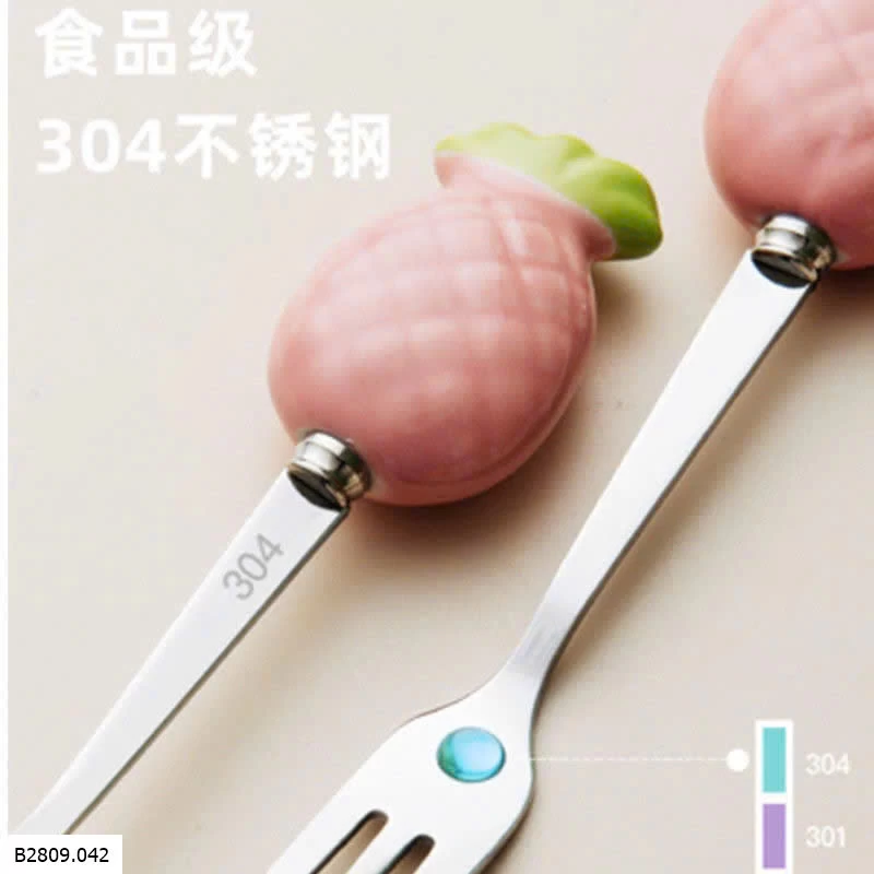 Set nĩa ăn hoa quả  Giá sỉ 95k