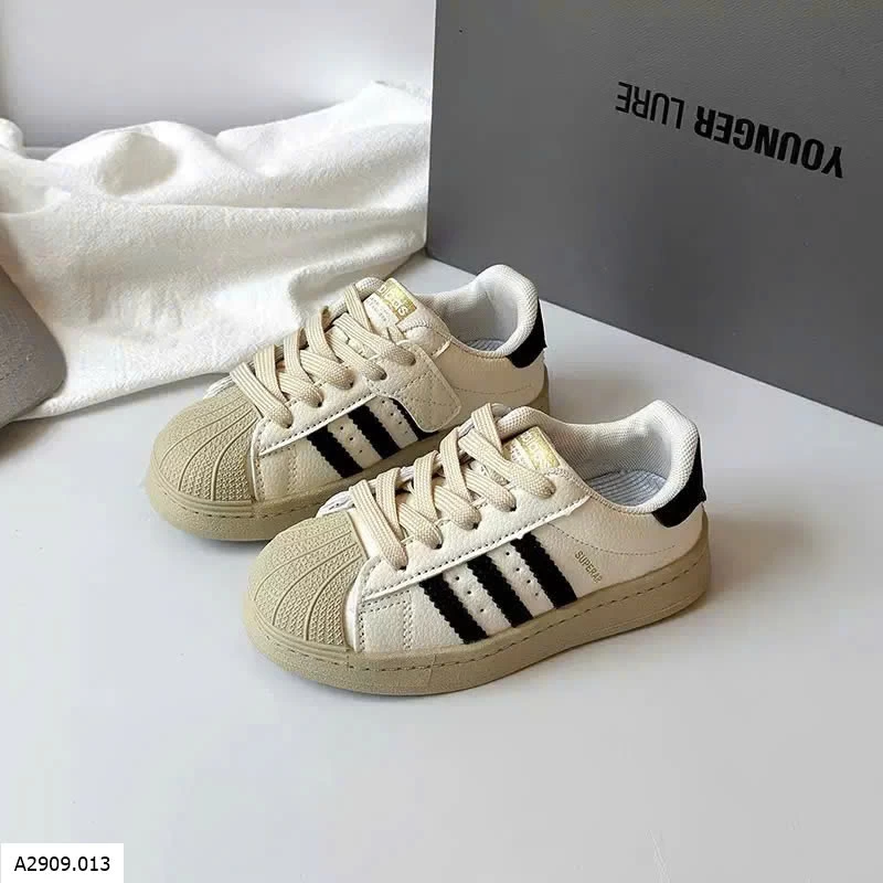 GIÀY THỂ THAO 3 SỌC CHO BÉ   Giá sỉ Sz 26-31: #210k Sz 32-37: #220k