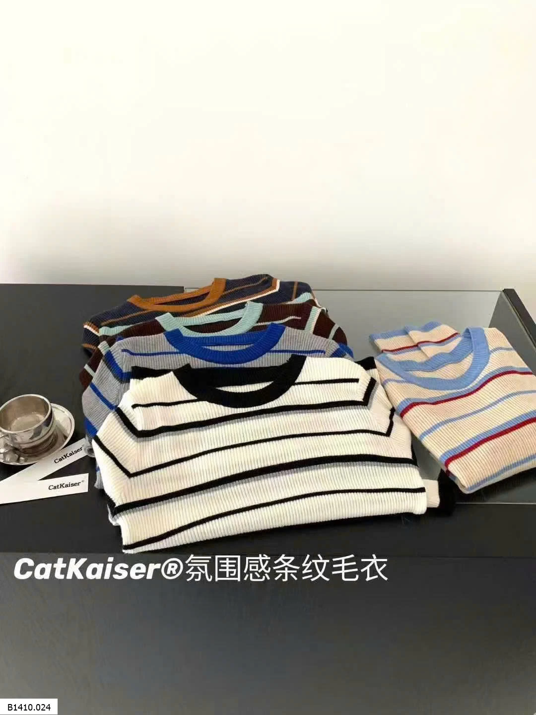 ÁO LEN KẺ CATKAISER NỮ    Giá sỉ 129k