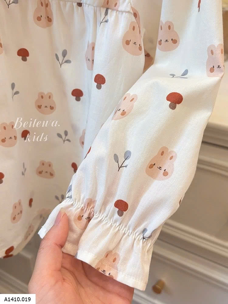 Áo babydoll cổ sen thỏ bg    Giá sỉ 85k