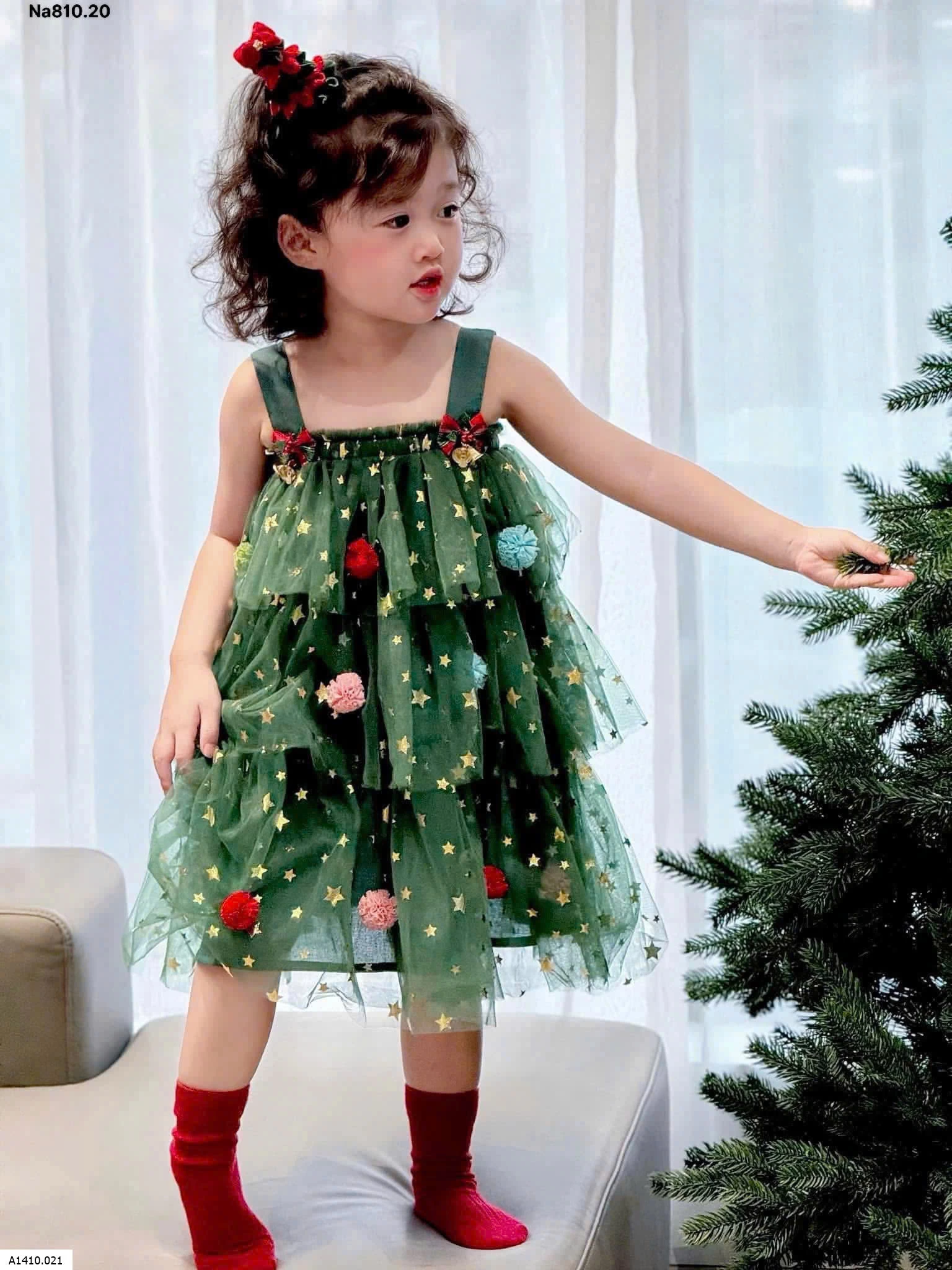 VÁY NOEL CHO BÉ    Giá sỉ M1-6: 125k  M7-8: 152k 