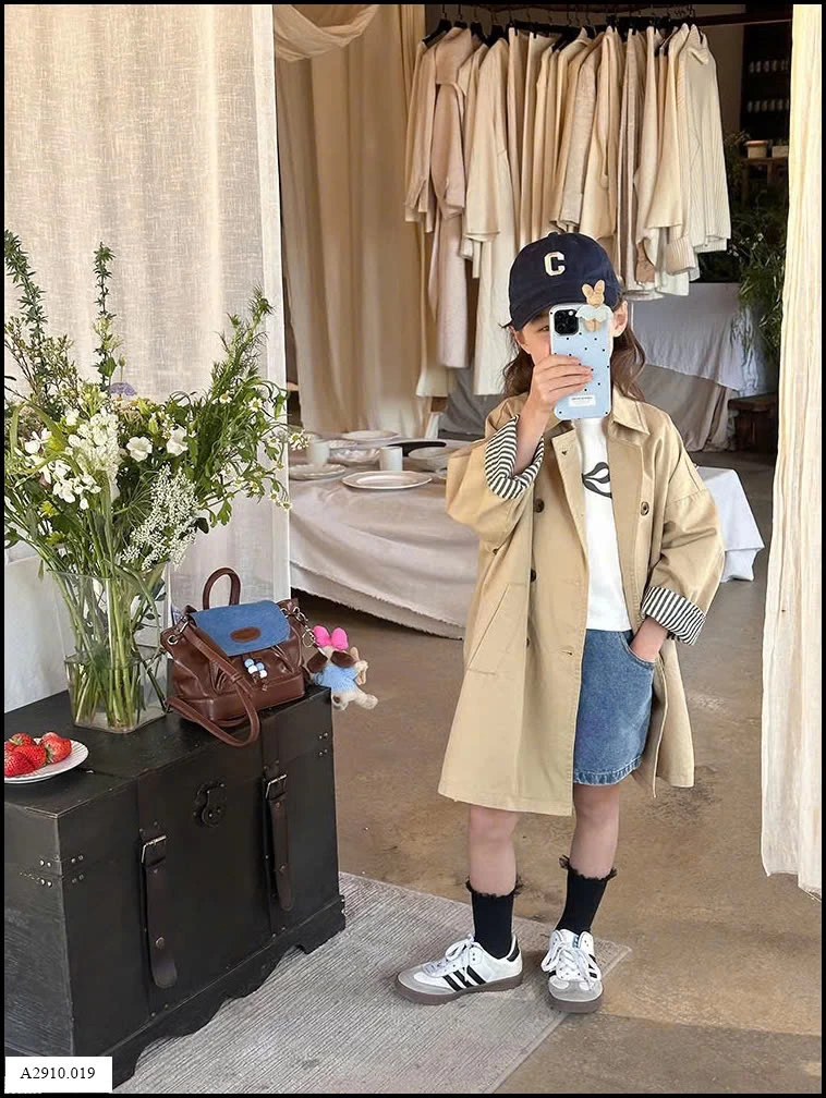 ÁO KHOÁC MANGTO AMBB   Giá sỉ sz 90-150: 237k  sz 160: 256k