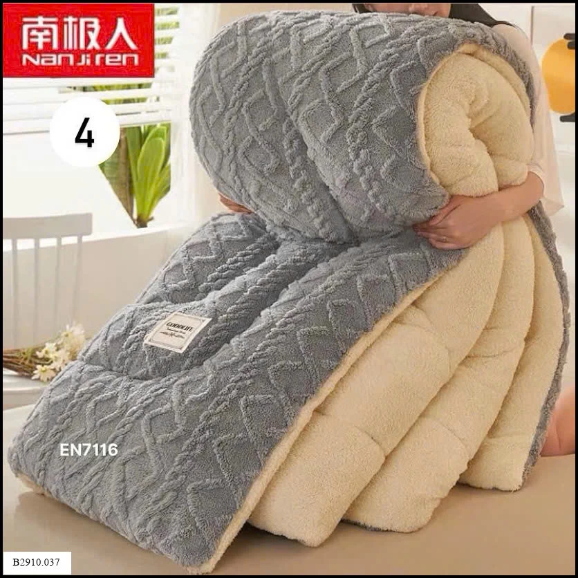 CHĂN LÔNG CỪU   Giá sỉ 400k