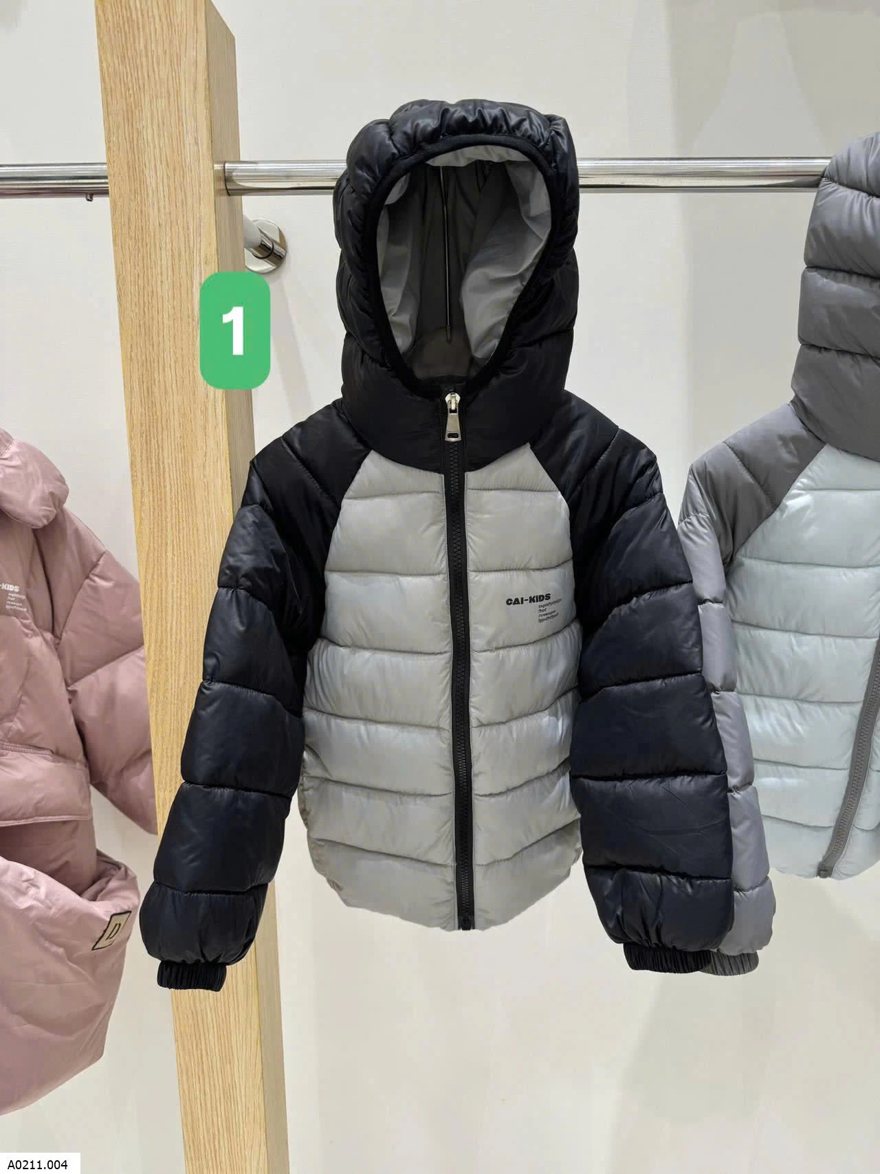 ÁO KHOÁC PHAO PHỐI MÀU TAY   Giá sỉ 182k