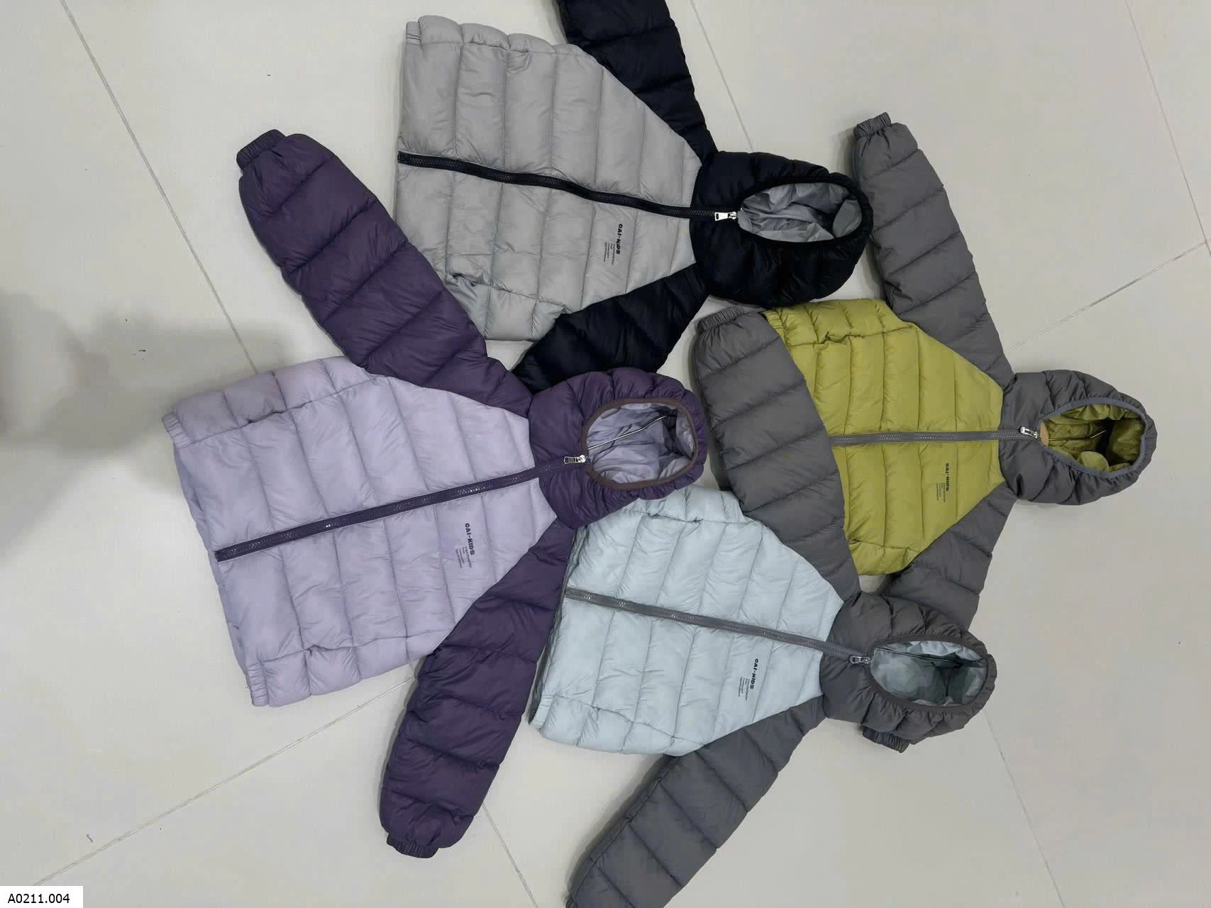 ÁO KHOÁC PHAO PHỐI MÀU TAY   Giá sỉ 182k