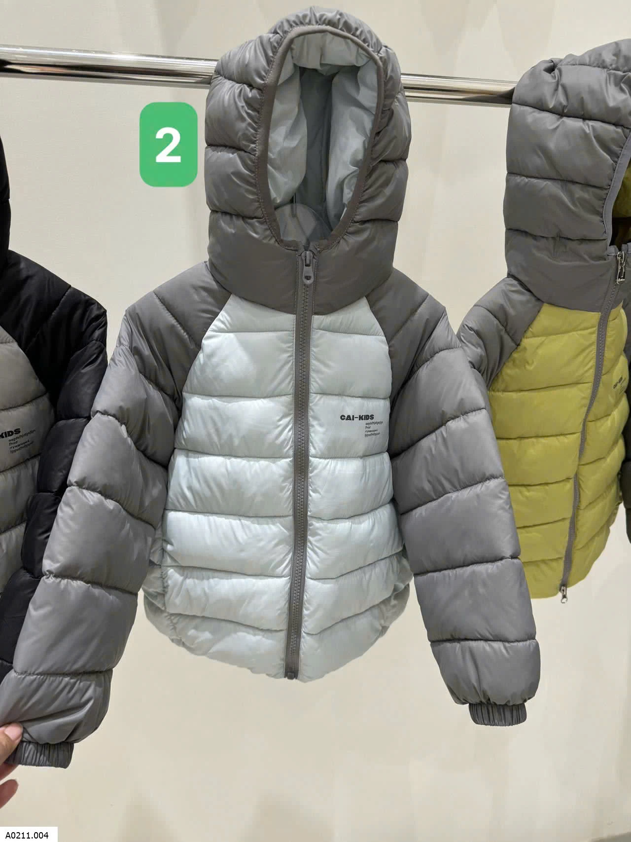 ÁO KHOÁC PHAO PHỐI MÀU TAY   Giá sỉ 182k