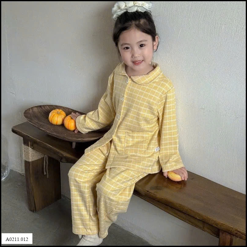 BỘ PIJAMA CHO BÉ  Giá sỉ 80-110: 95k/bộ  120-140: 109k/bộ  150-160: 119k/bộ  170-180: 129k/bộ