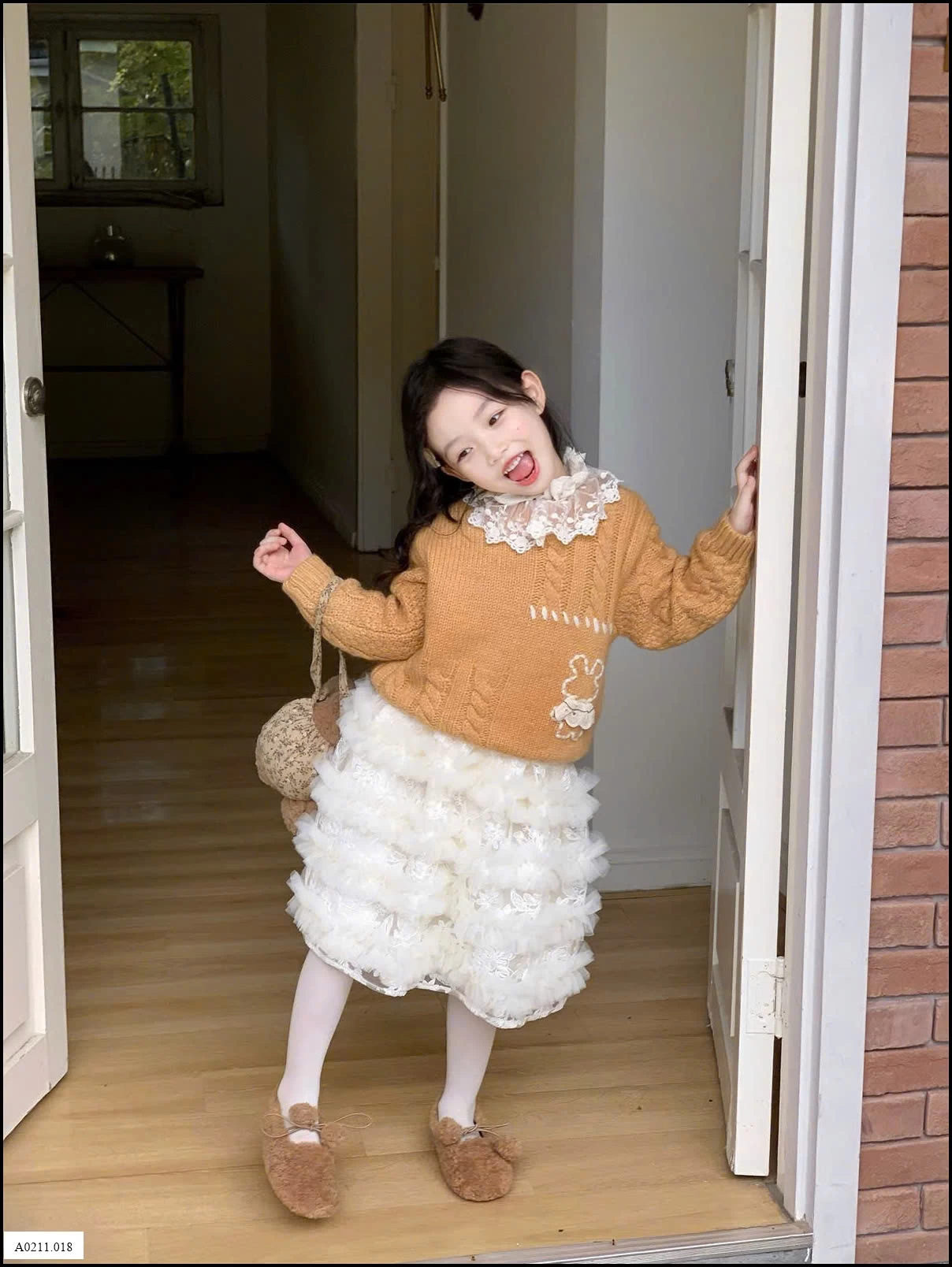 SET BỘ 3 CHI TIẾT BG  Giá sỉ áo len: 200k  áo trong: 148k  cv: 199k