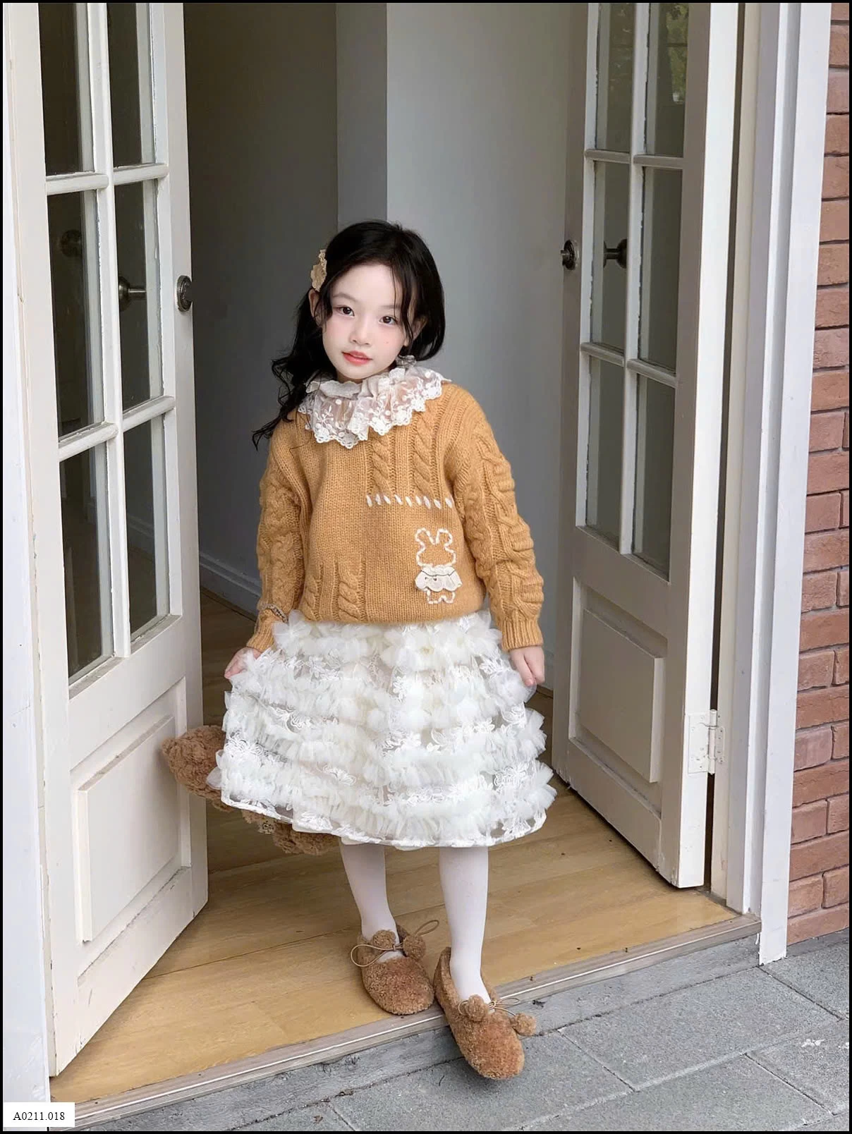 SET BỘ 3 CHI TIẾT BG  Giá sỉ áo len: 200k  áo trong: 148k  cv: 199k