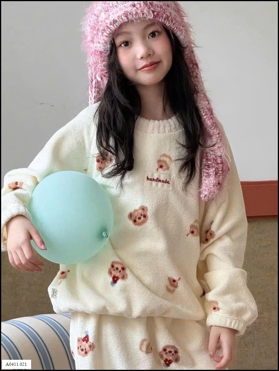 BỘ LÔNG MỀM TRẺ EM Giá sỉ Size 100-110-120: 125k/ set  Size 130-140-150: 145k/ set  Size 160-170: 165k/ set