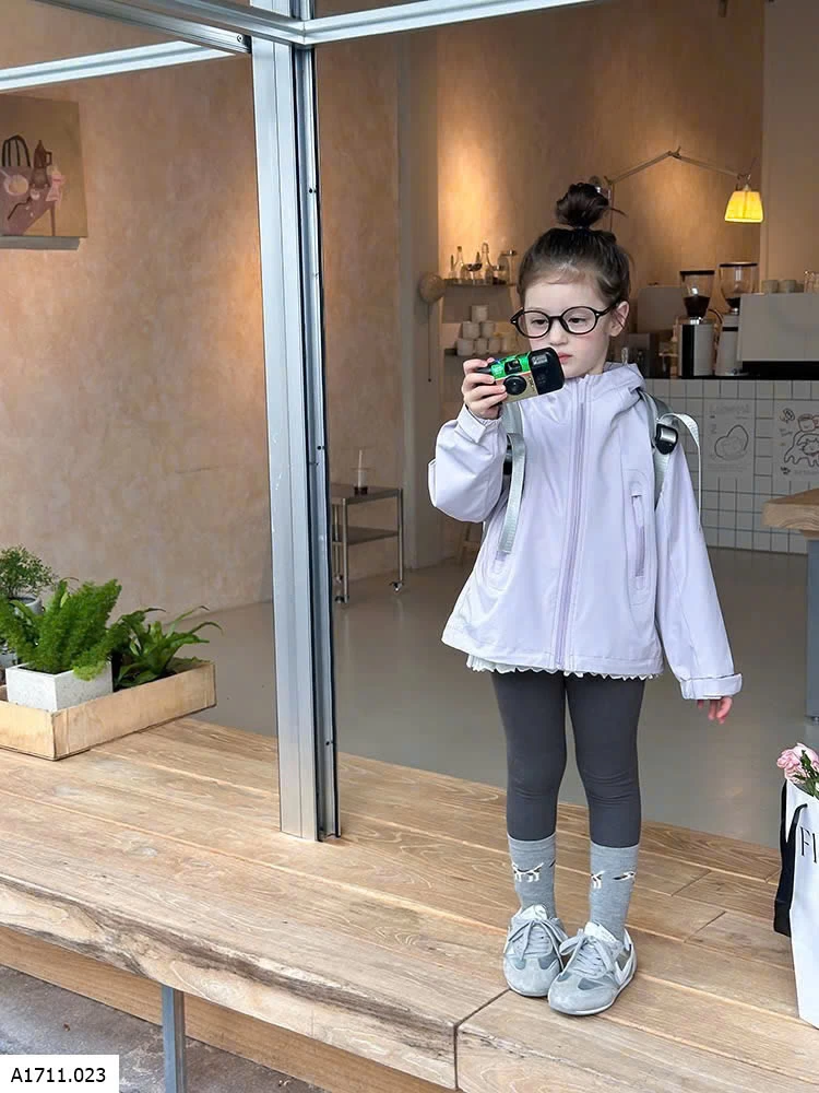 ÁO KHOÁC GIÓ AMBB  Giá sỉ sz 90-150: 225k sz 160: 240k  sz 170: 260k