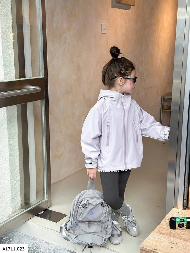 ÁO KHOÁC GIÓ AMBB  Giá sỉ sz 90-150: 225k sz 160: 240k  sz 170: 260k