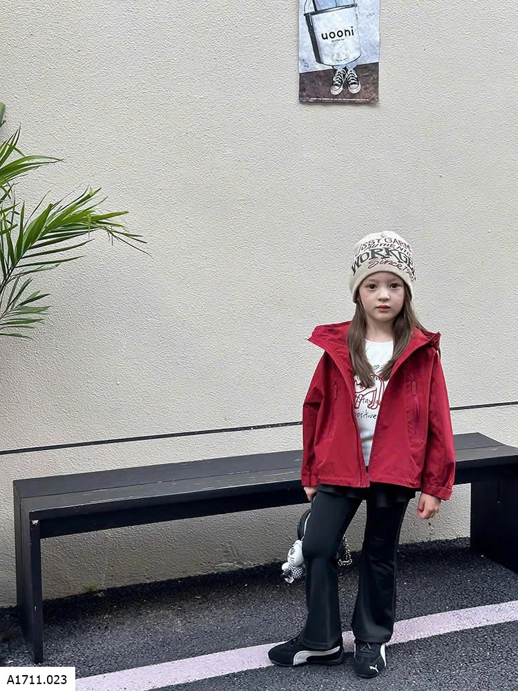 ÁO KHOÁC GIÓ AMBB  Giá sỉ sz 90-150: 225k sz 160: 240k  sz 170: 260k