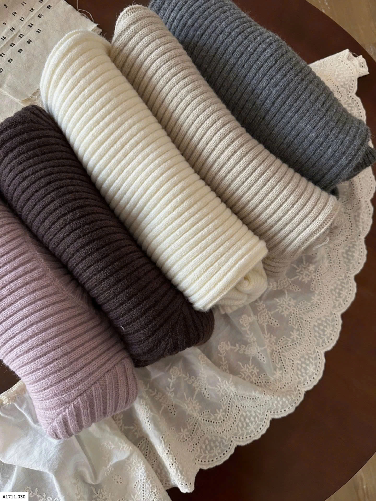 Áo len dày dặn cho bé gái   Giá sỉ 140k