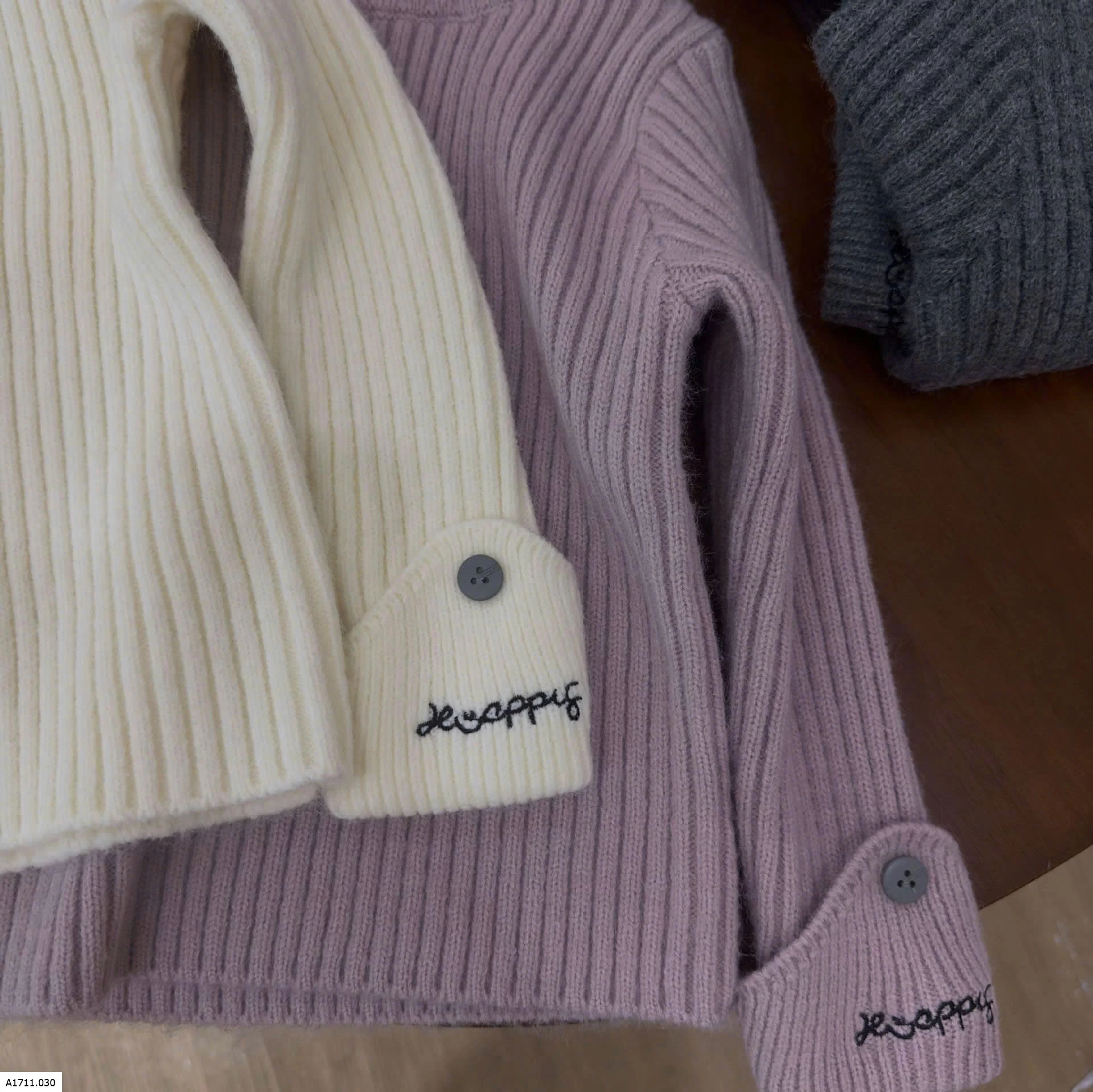 Áo len dày dặn cho bé gái   Giá sỉ 140k