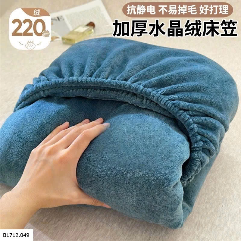 SET 3 MÓN GA NHUNG LÔNG TUYẾT  Giá sỉ 1m5 x2m (kèm 2 vỏ gối ) #150k 1m8x2m ( kèm 2 vỏ gối ) #160k 2mx2m2 ( kèm 2 vỏ gối ) #180k