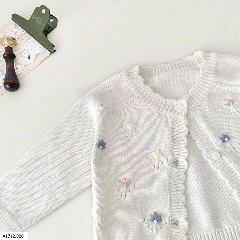 ÁO LEN THÊU HOA SIZE NHÍ   Giá sỉ 205k