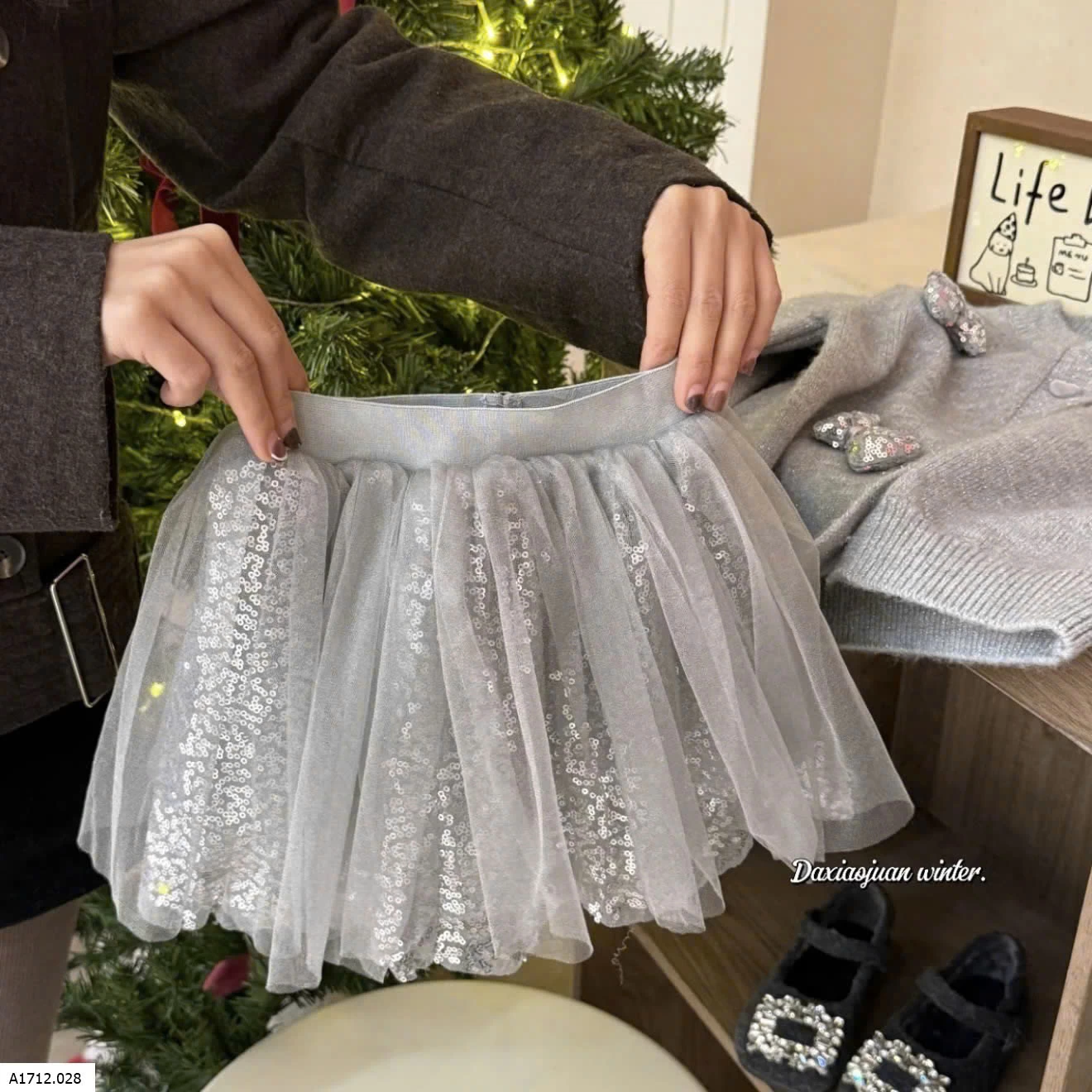 CHÂN VÁY BLING PHỐI VOAN BG  Giá sỉ 208k