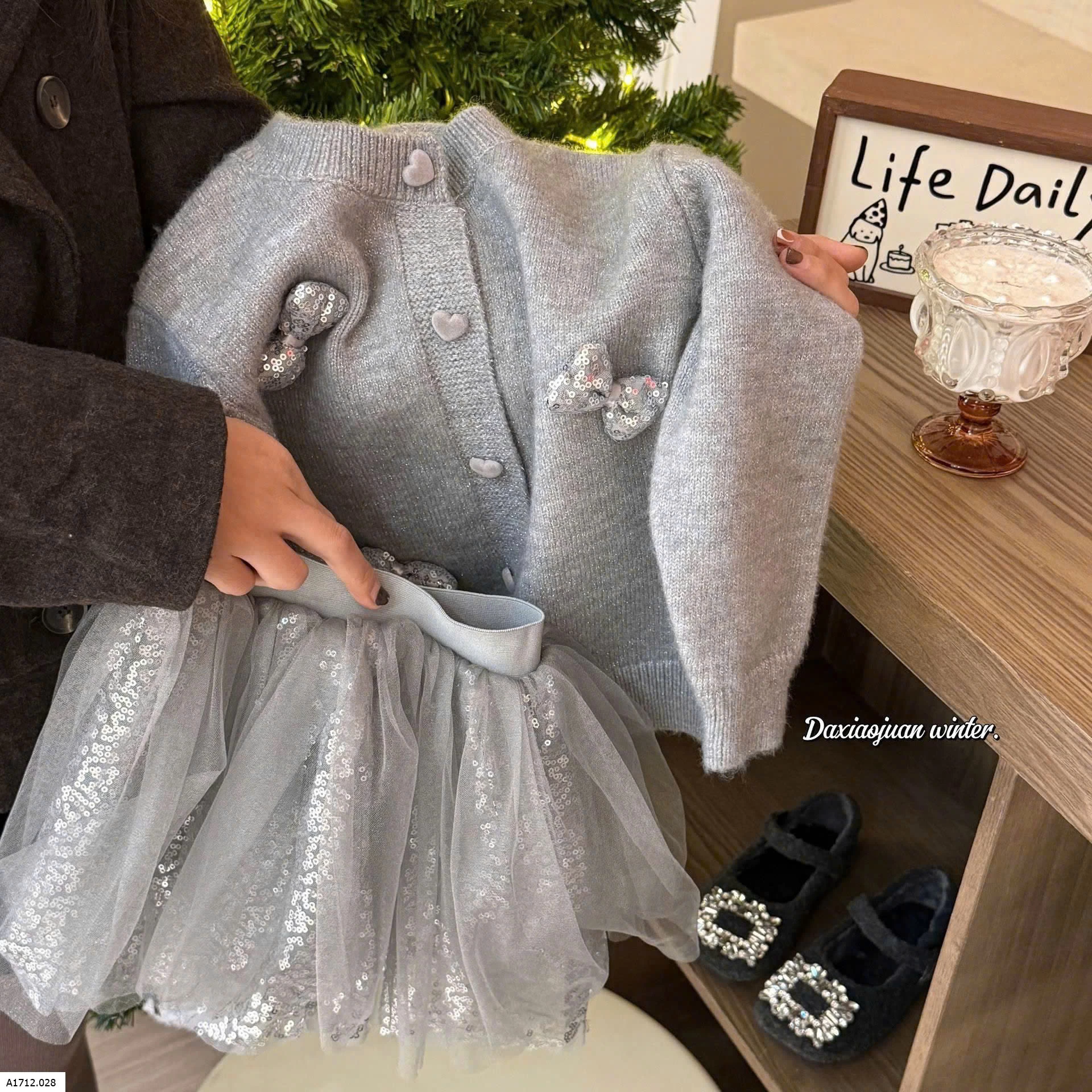 CHÂN VÁY BLING PHỐI VOAN BG  Giá sỉ 208k