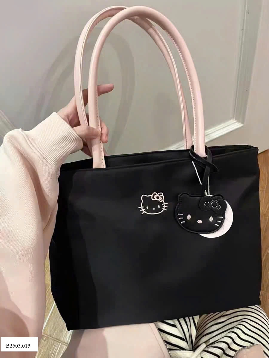 TÚI KITTY KÈM CHARM    Sỉ 99k