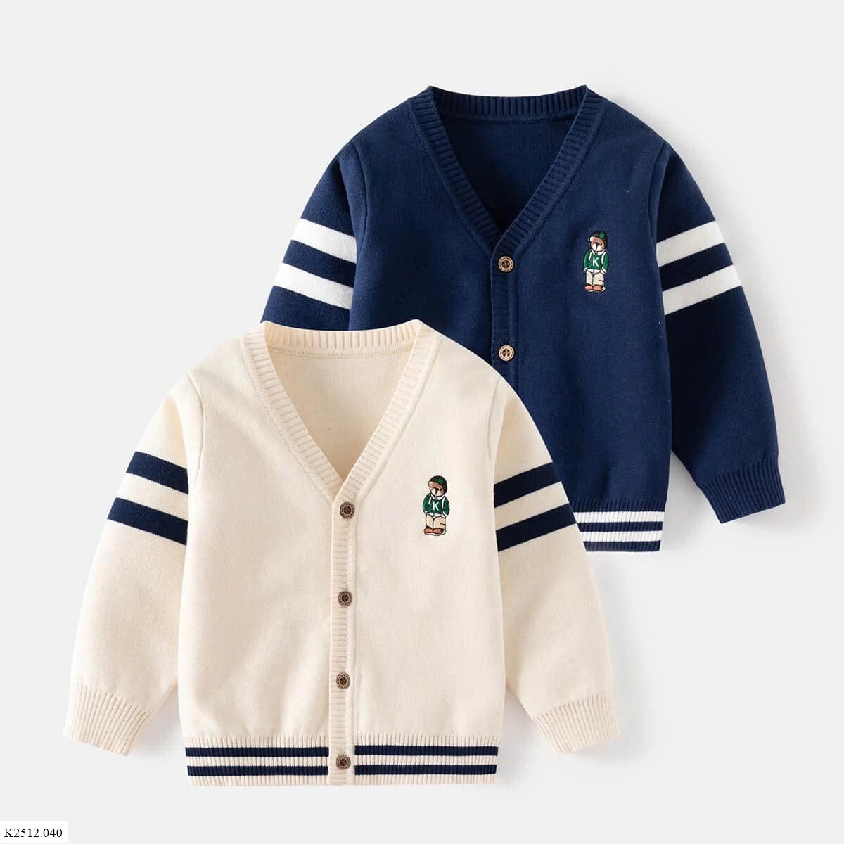 Cardigan thêu gấu Sỉ 145k